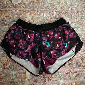 Lululemon Hotty Hot 2.5” - Original style